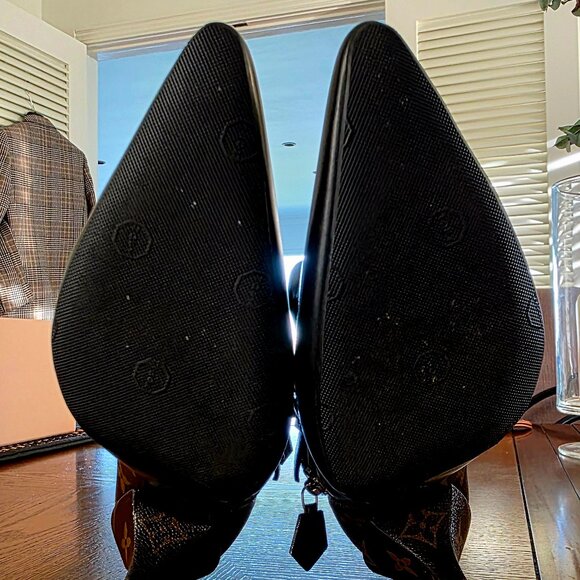 Louis Vuitton 'Janet' Calfskin Monogram Zippered Ankle Boots - Picture 16 of 16